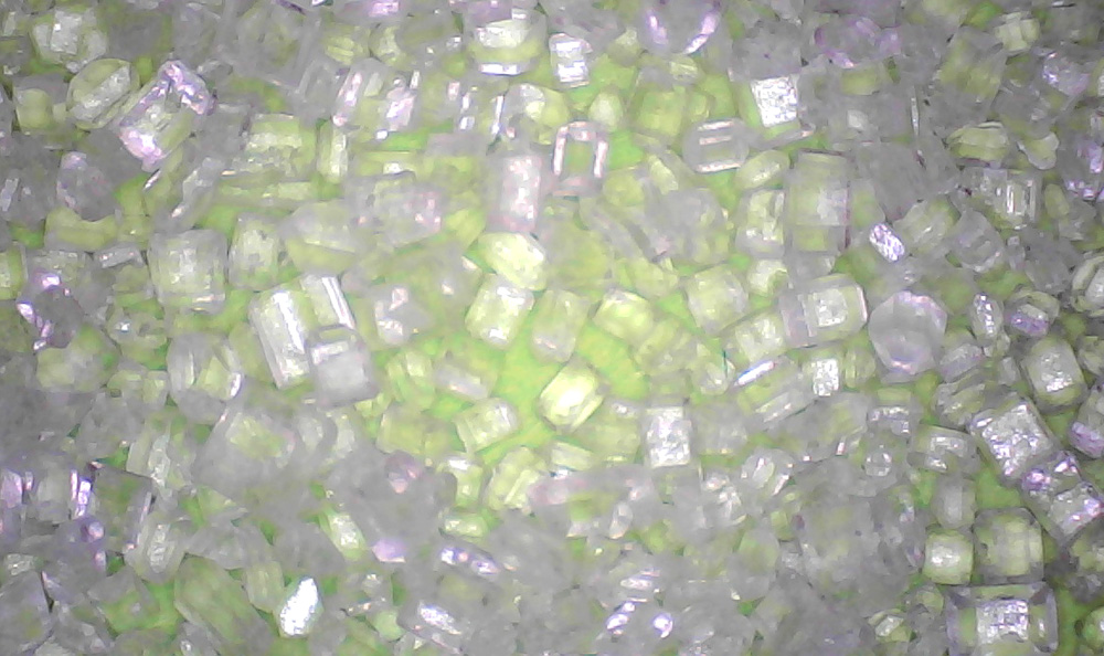 Фото сахара, сделанное цифровым микроскопом Levenhuk DTX 720 WiFi при подключении к компьютеру (OS Windows 7)